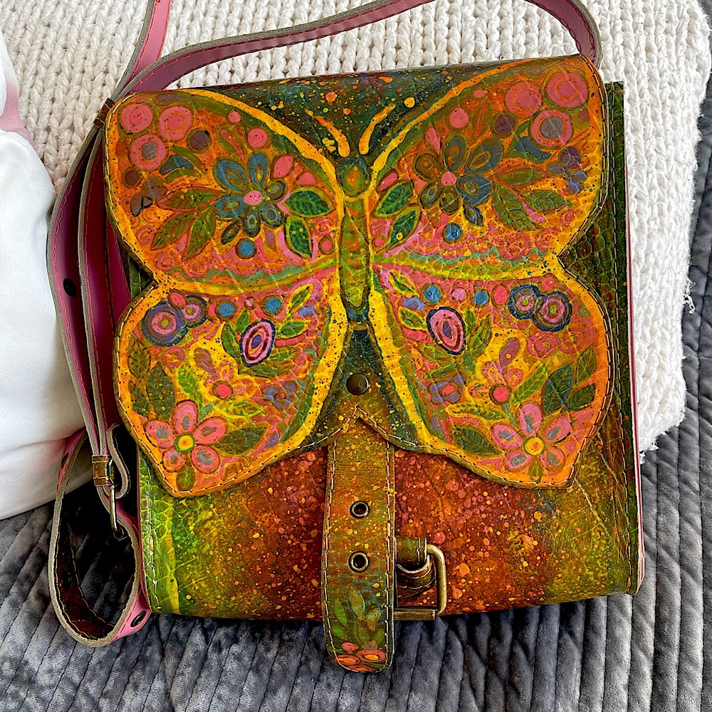 100 % hand made leather bag